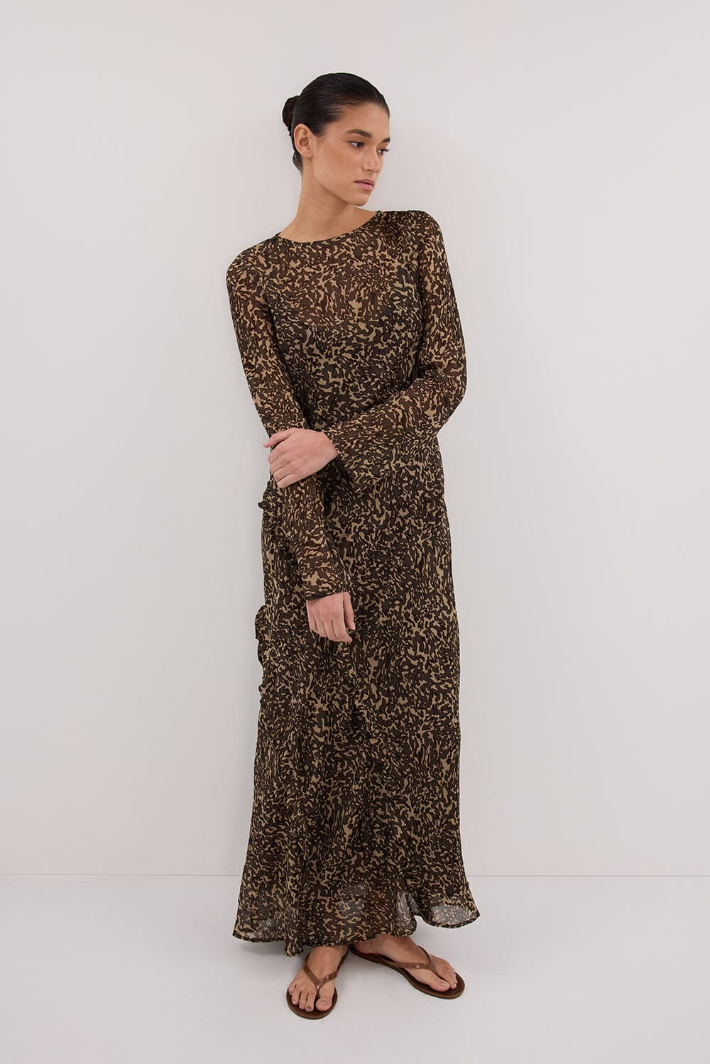 MARVILLA CHOC LONG SLEEVE MAXI DRESS - Image 7