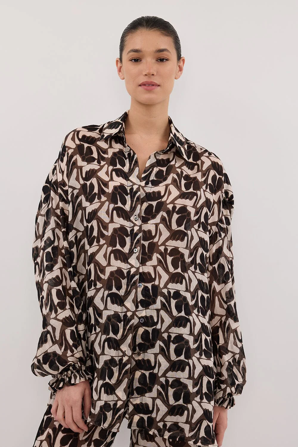 MAUI BITTER CHOC RAMIE LONG SLEEVE SHIRT - Image 2