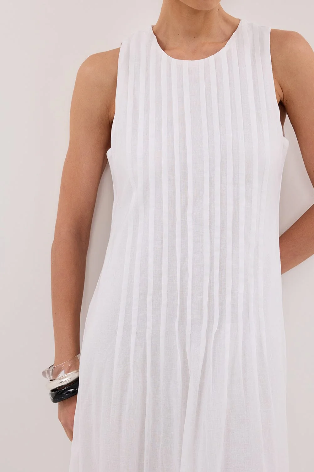 MILO WHITE LINEN BLEND MIDI DRESS - Image 5