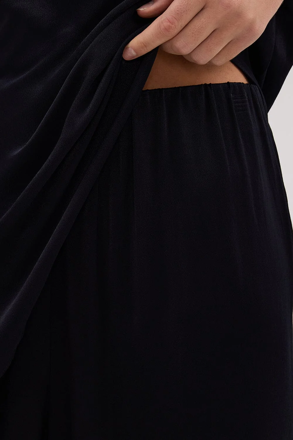 MONICA INK SATIN PANT - Image 5
