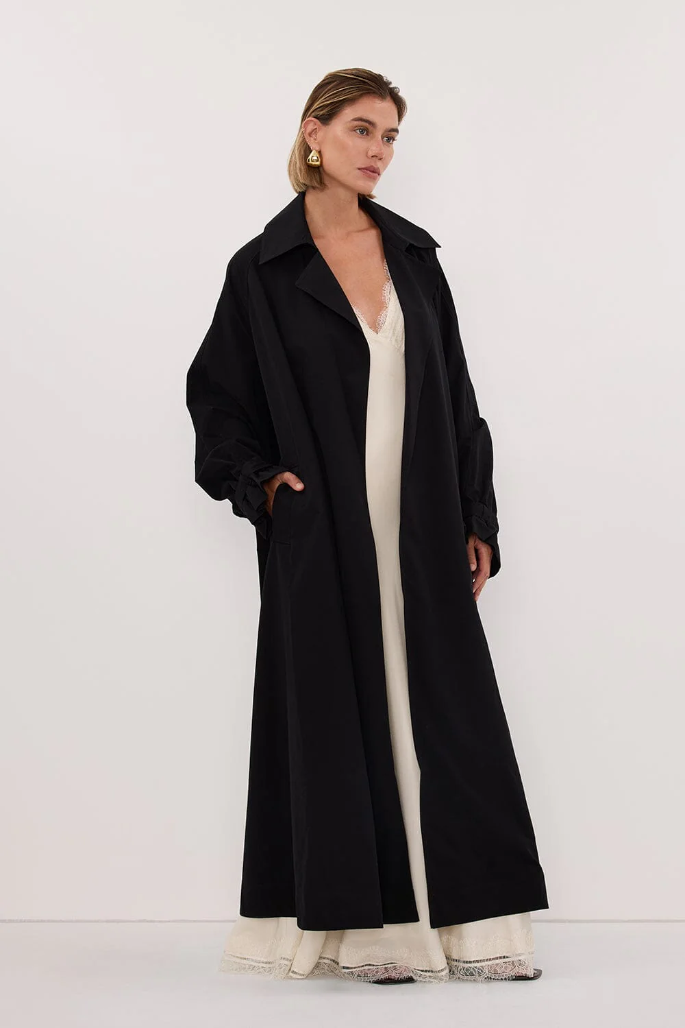 NINA BLACK LIGHTWEIGHT TRENCH COAT - Image 4