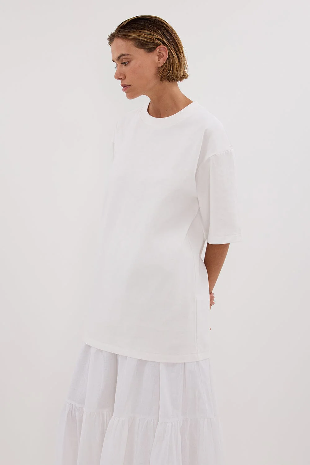 NOAH WHITE LONGLINE TEE - Image 6