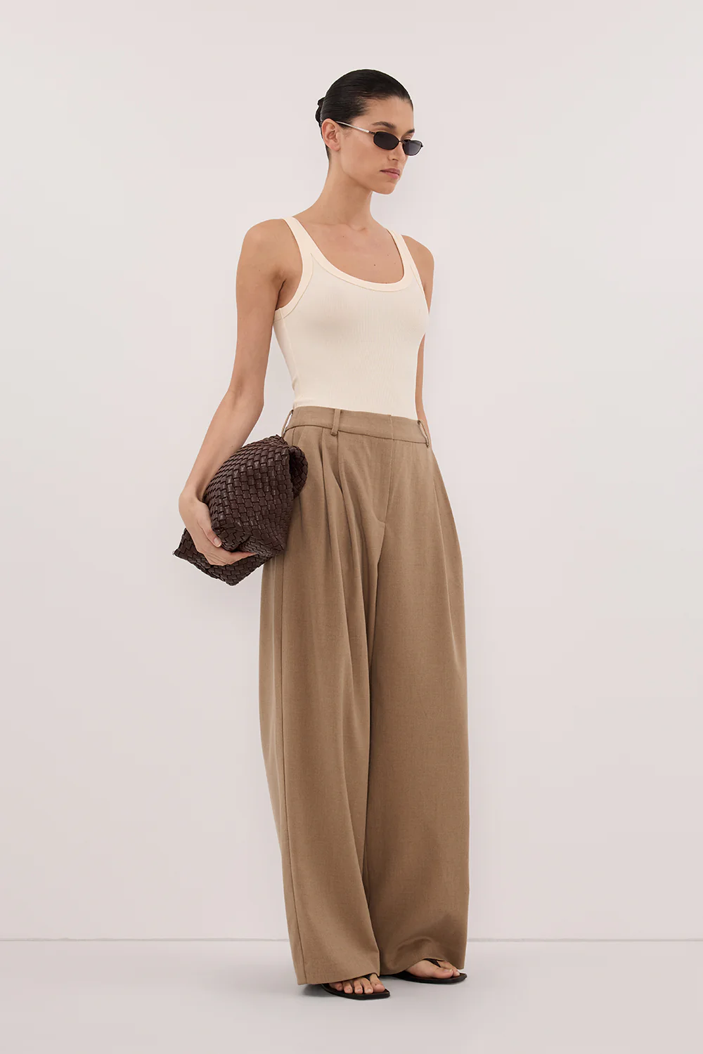 PHOEBE SANDSTONE SCOOP NECK TANK TOP - Image 3