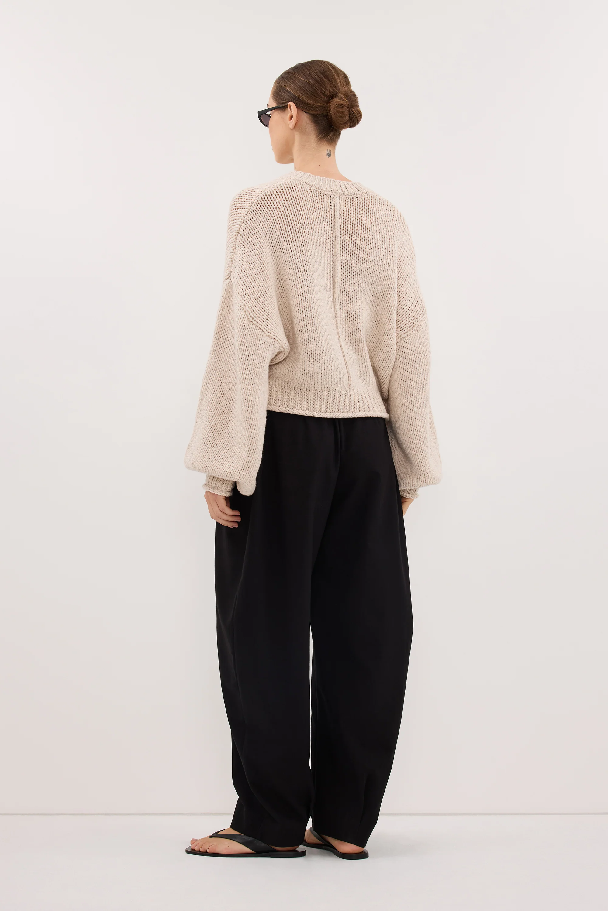 ROSA CHALK CROPPED KNIT JUMPER - Image 4