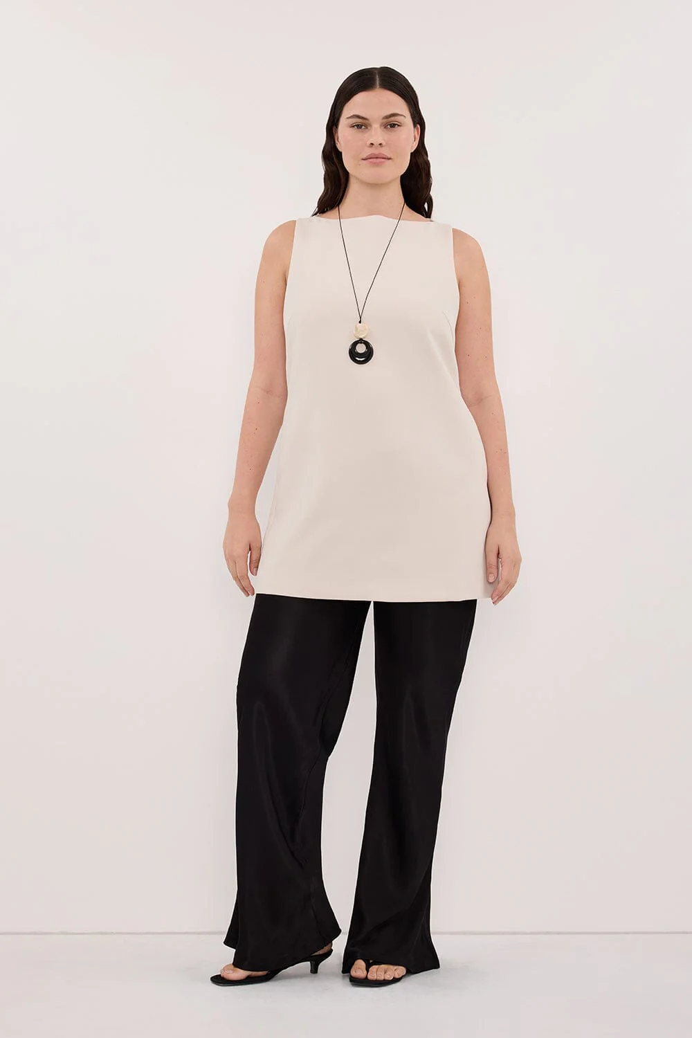 ROWIE BONE SLEEVELESS BOAT NECK TUNIC TOP - Image 6