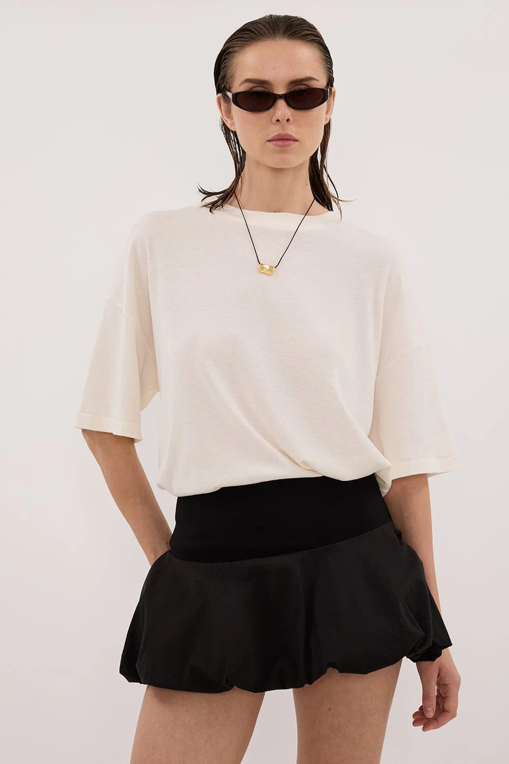 RUEBEN BLACK MINI SKIRT - Image 2