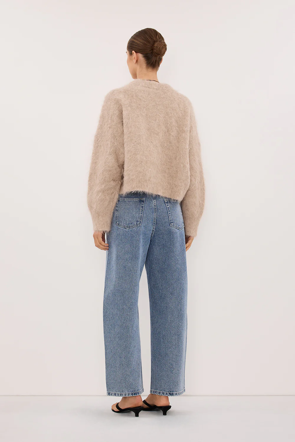 SALMA OAT TUCK SLEEVE JUMPER - Image 4