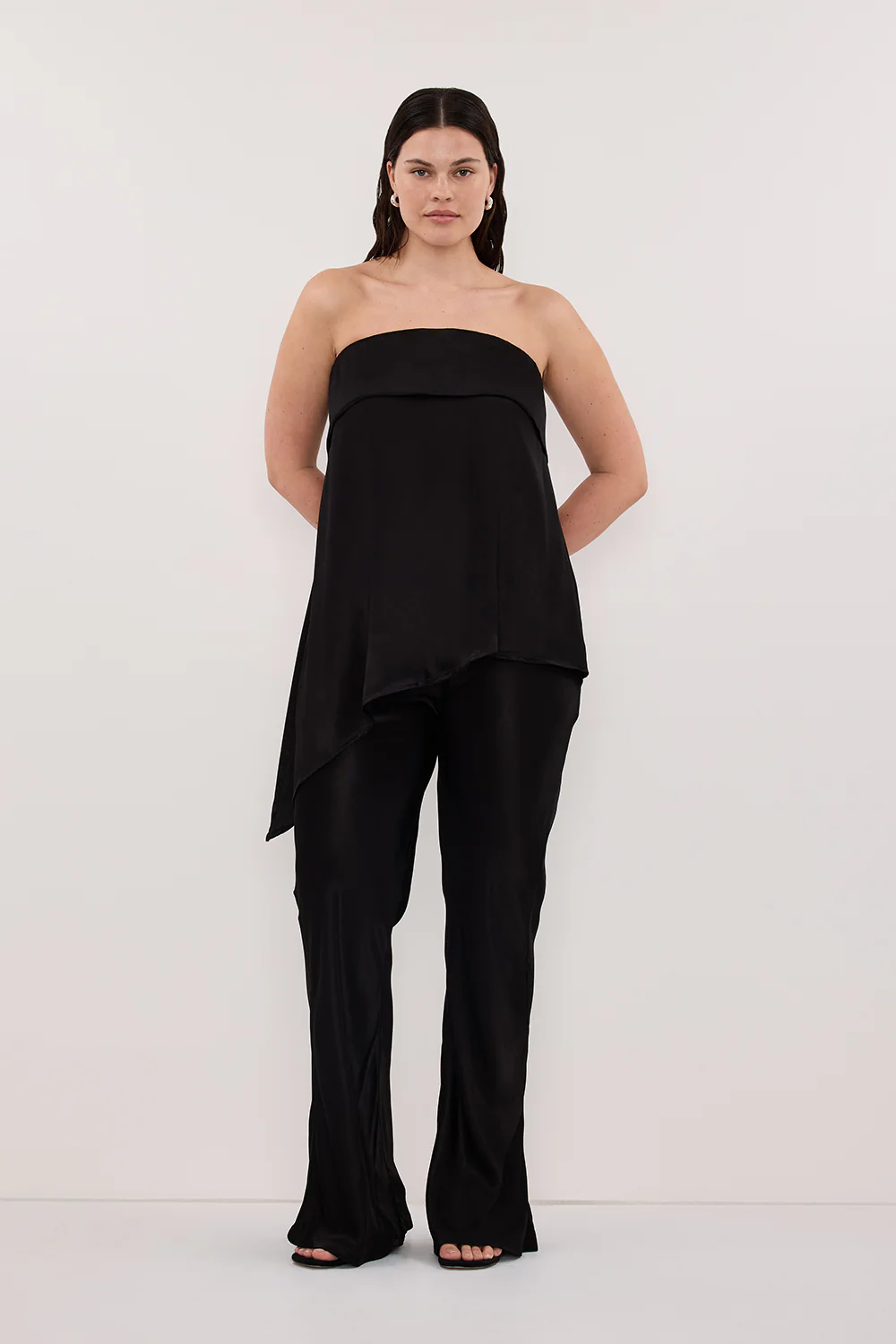 SANDER BLACK STRAPLESS SATIN TOP - Image 6