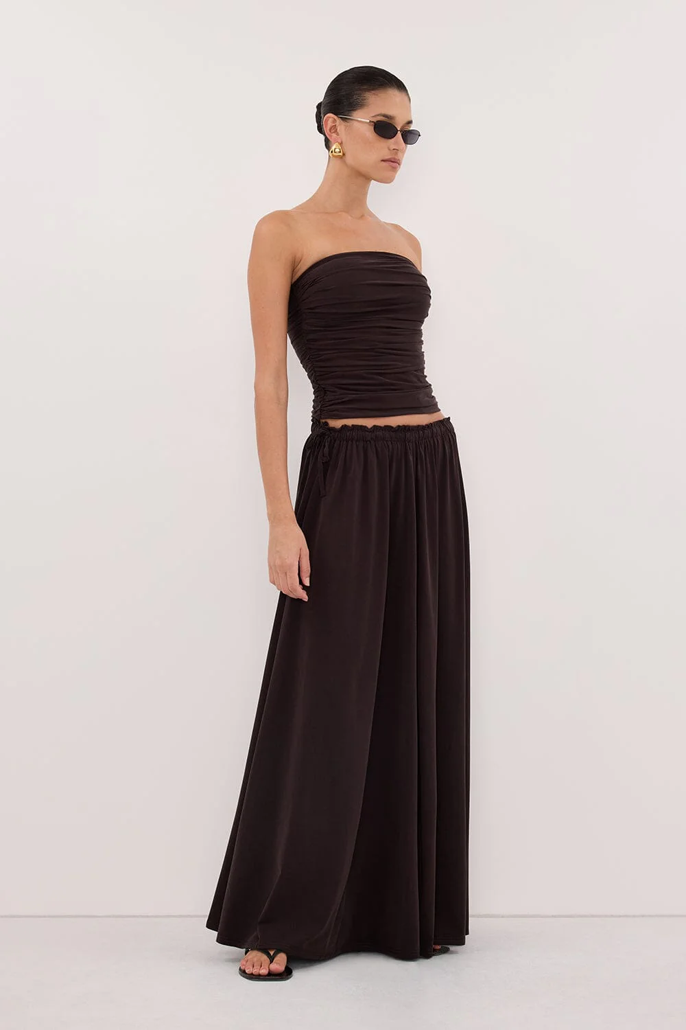SHARI BURNT CHOC STRAPLESS BANDEAU TOP - Image 3