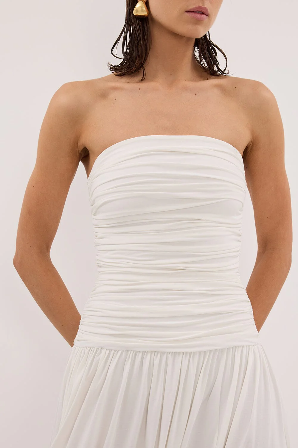 SHARI OFF WHITE STRAPLESS BANDEAU MIDI DRESS - Image 5
