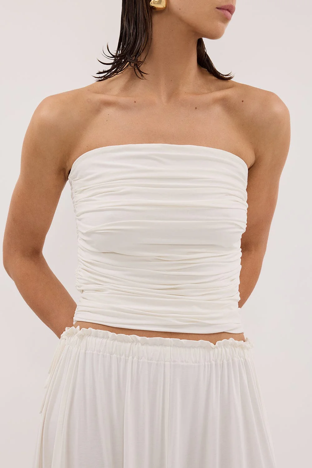 SHARI OFF WHITE STRAPLESS BANDEAU TOP - Image 6