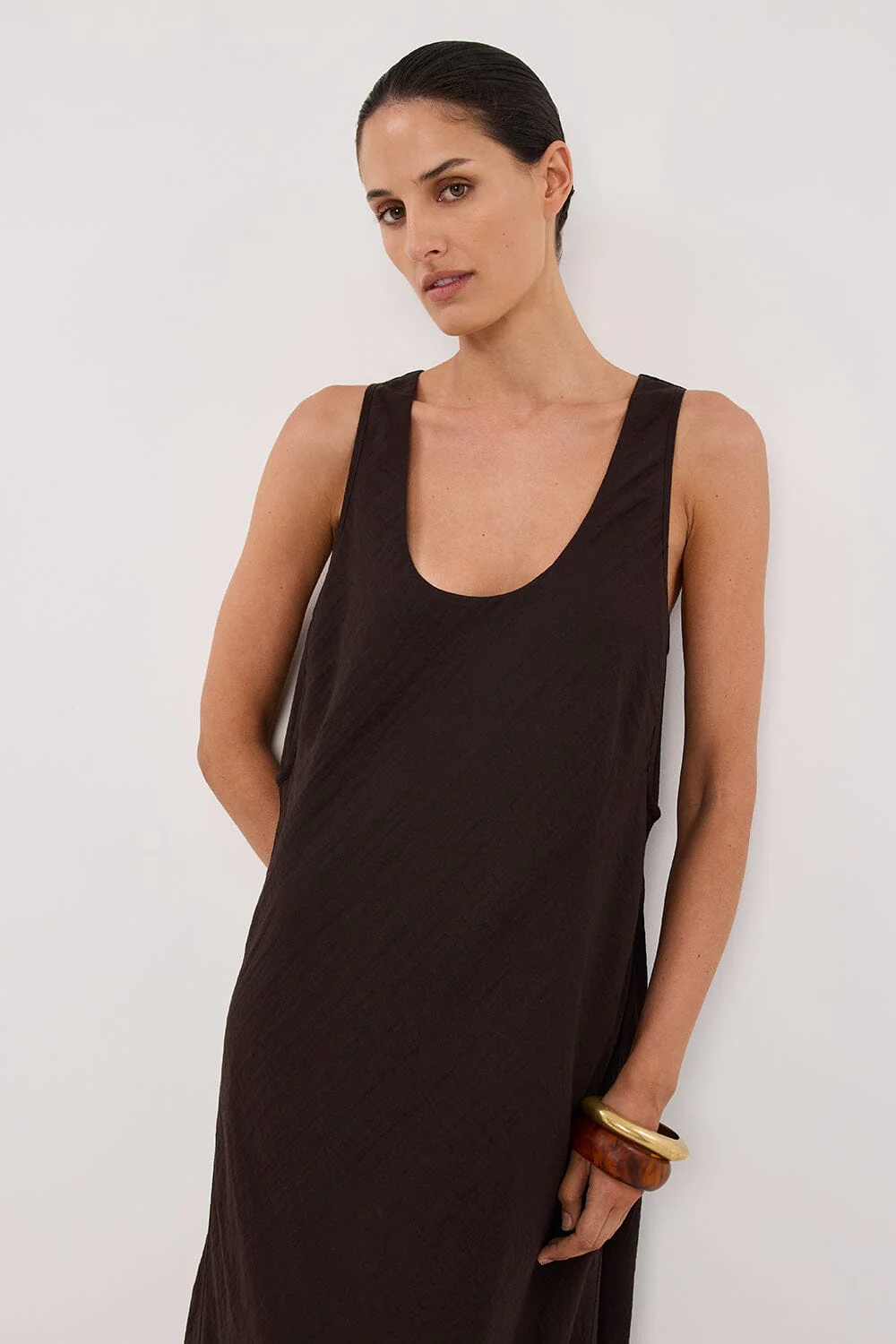 SHILOH BITTER CHOC SCOOP NECK MIDI DRESS - Image 2