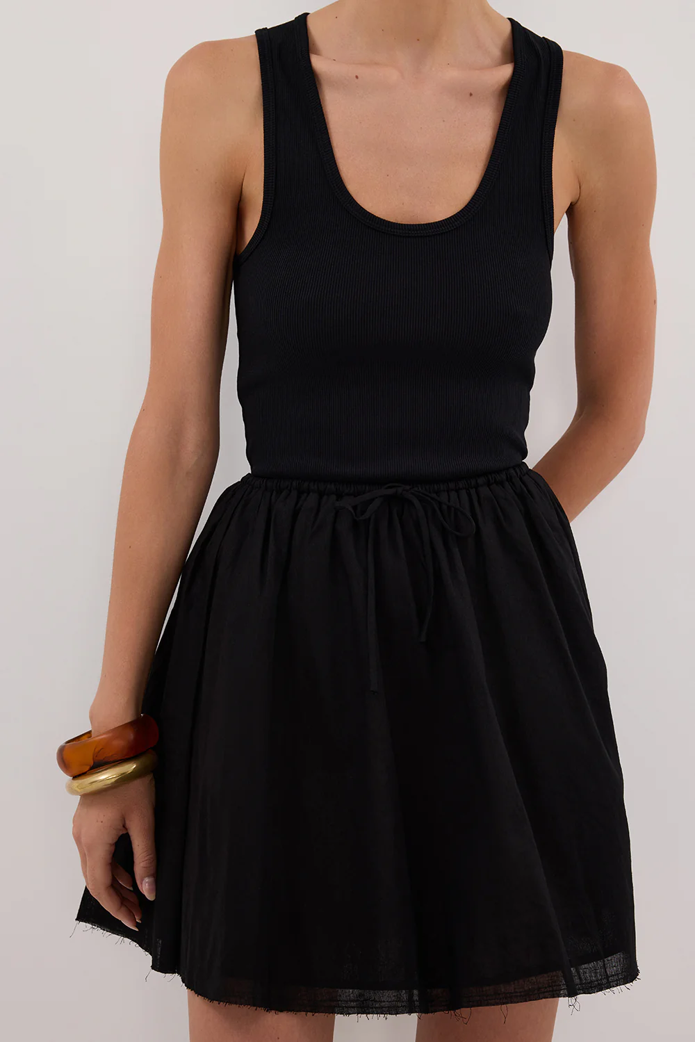 SIA BLACK DRAWSTRING MINI SKIRT - Image 5