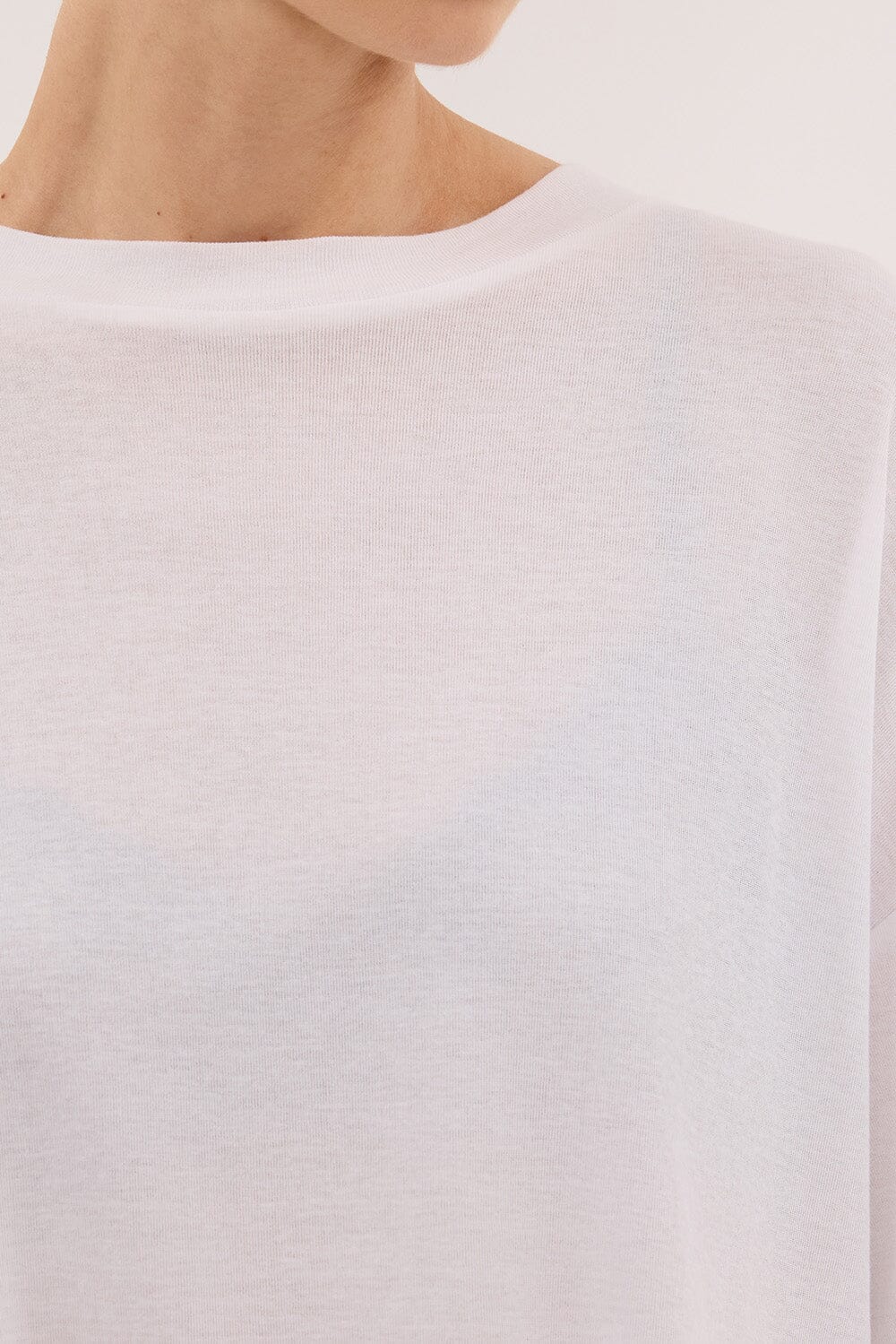 SLOANE WHITE COTTON LONGLINE TEE - Image 6