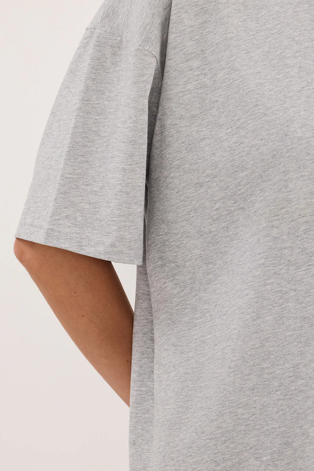 TYRA SILVER MARLE BOYFRIEND TEE - Image 5