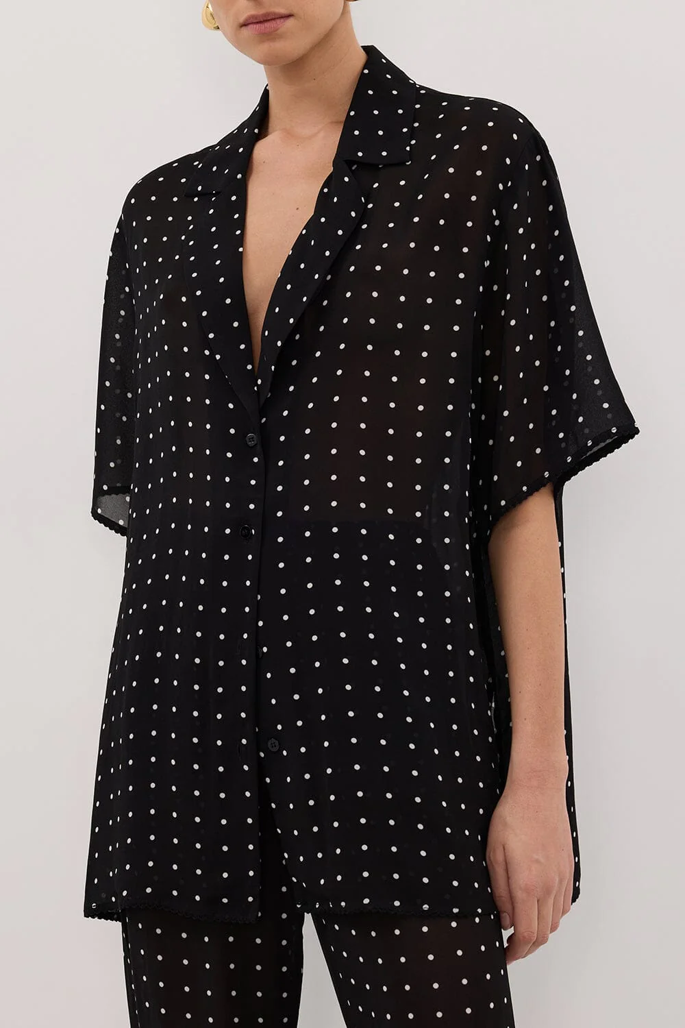 VANESSA BLACK OVERSIZED SHORT SLEEVE RESORT SHIRT - Image 5