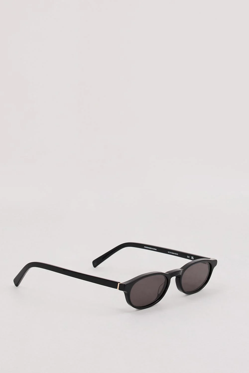 VELVET CANYON BLACK VOYAGEUSE SUNGLASSES - Image 3