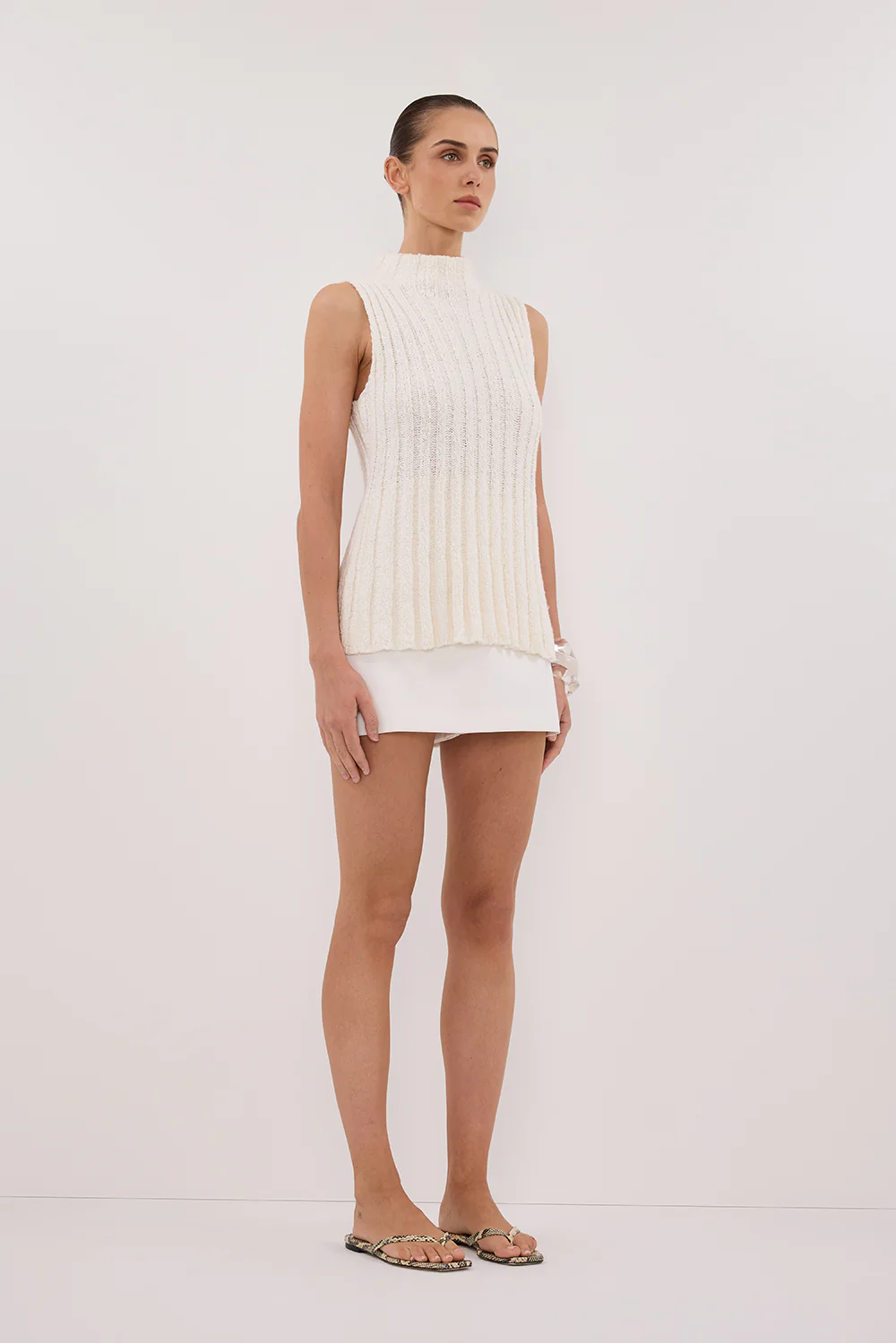 VERO OFF WHITE KNIT TOP - Image 3