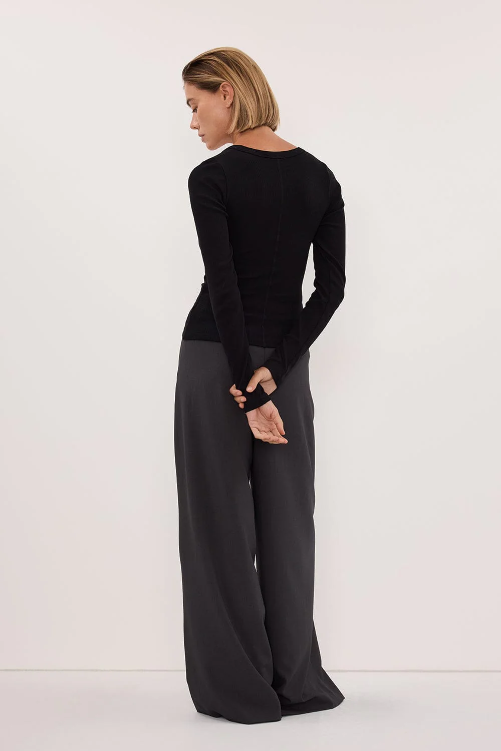 YASMIN BLACK LONG SLEEVE KNIT TOP - Image 7