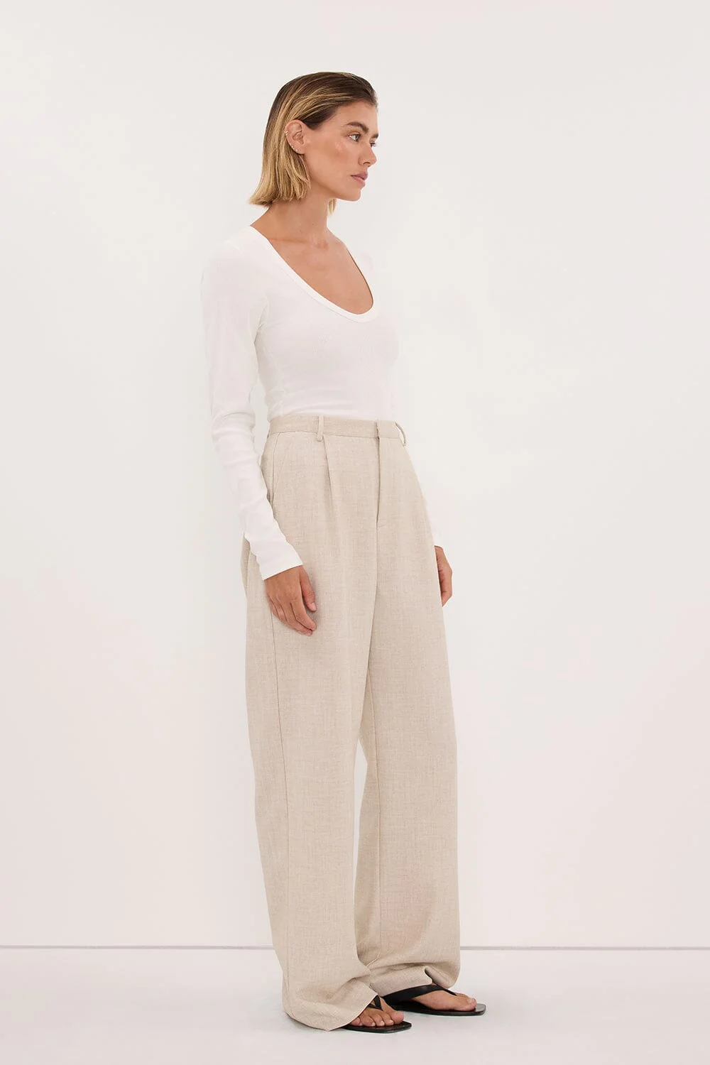 YASMIN OFF WHITE LONG SLEEVE KNIT TOP - Image 3